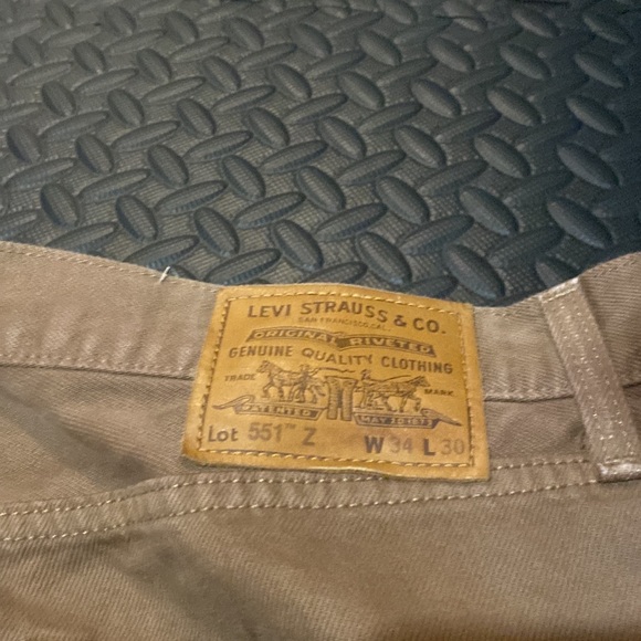 Men’s 34 waist 551 Z Levi’s jeans - Picture 3 of 3